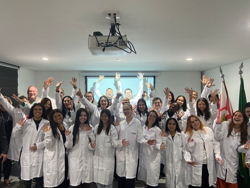 28 de abril: formar médicos veterinários é investir em saúde, ciência e futuro