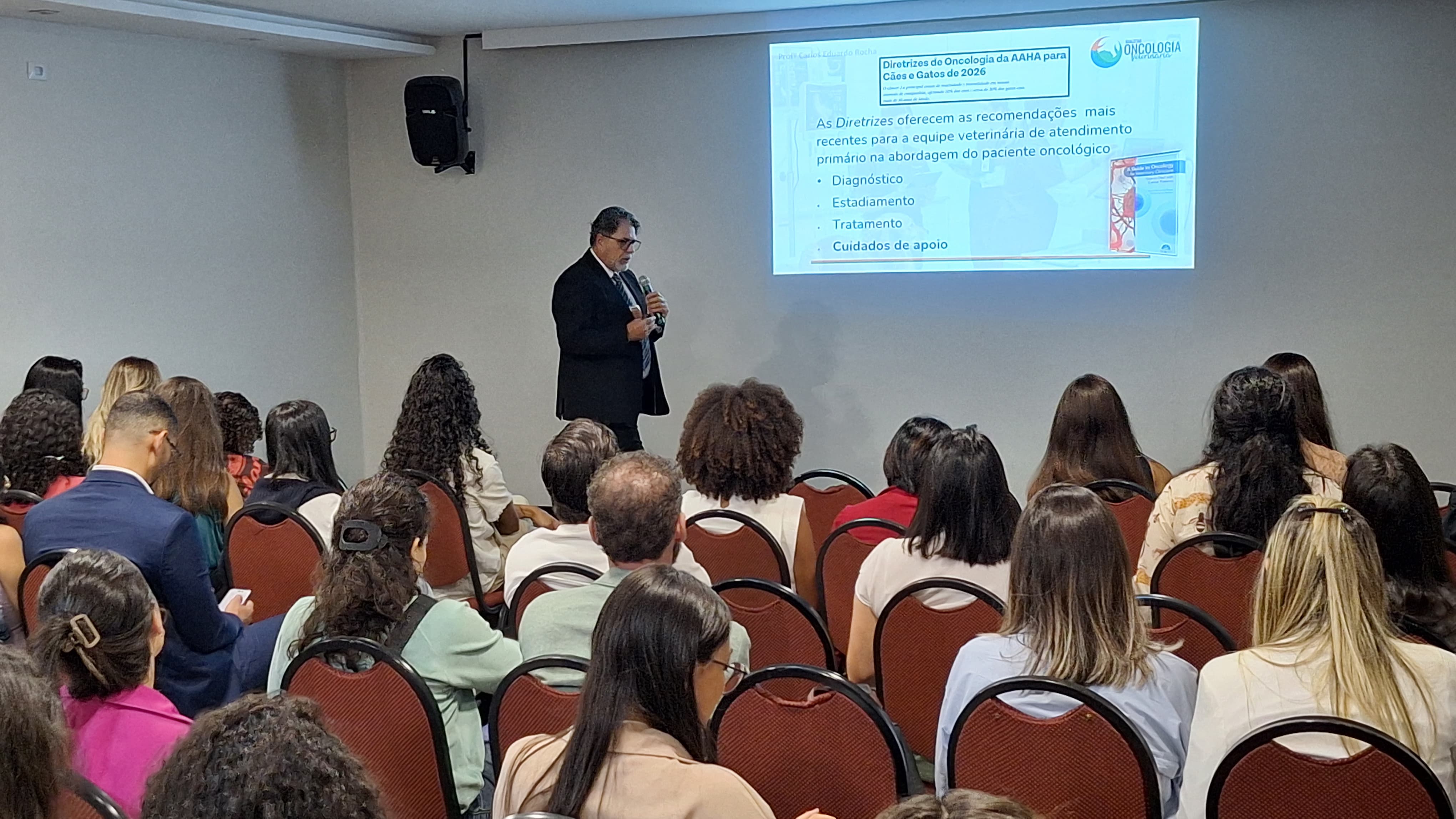 Faculdade Qualittas leva inovação, networking e atualização científica ao ACE Vet em Campinas